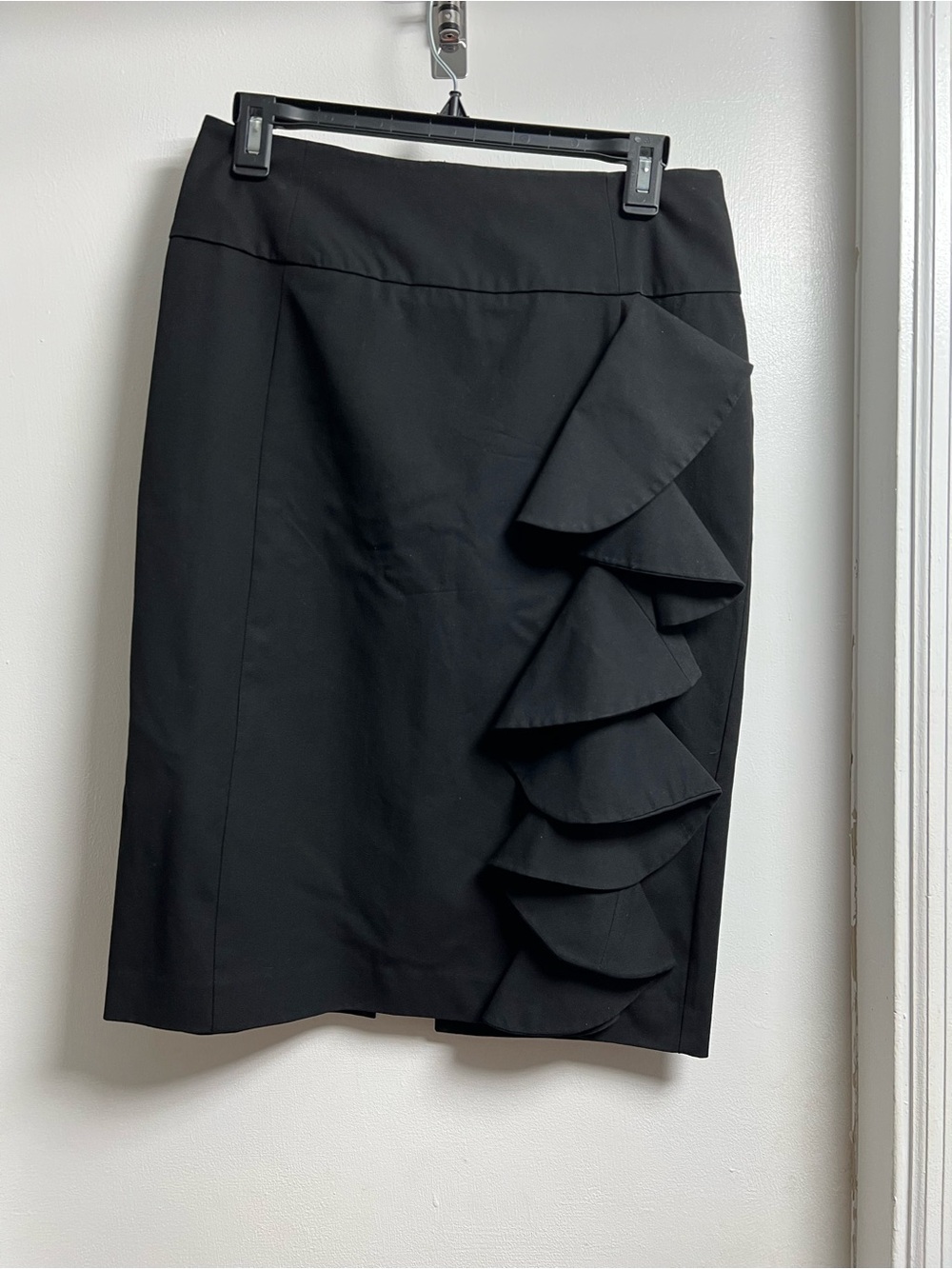 Bisou Bisou Black Ruffle Pencil Skirt - Classic Office Style